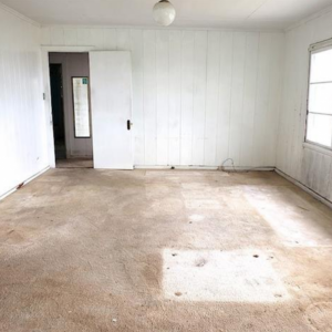 3011 Felix St - Before Living Rm